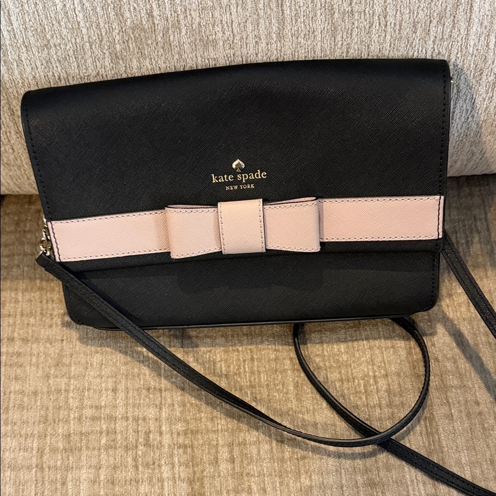 Kate Spade Saffiano Veronique Black Crossbody Bag with beige Bow 9 1/2 by 7
